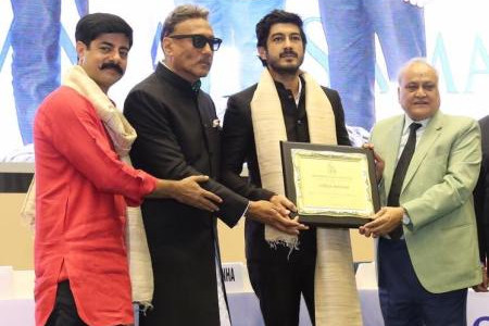 Mohit Marwah Honored With Hindi Cinema Samman