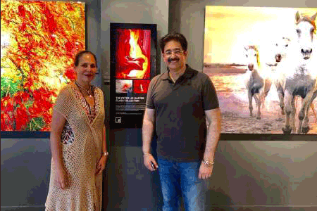Sandeep Marwah Visited Art Gallery in Miami