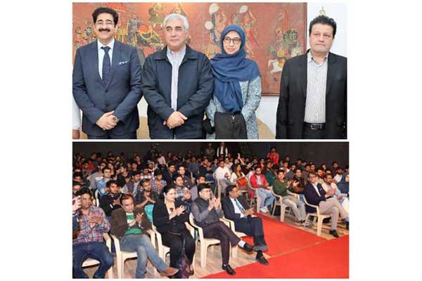 Workshop by Iranian Film Director Ebrahim Hatamikia at AAFT