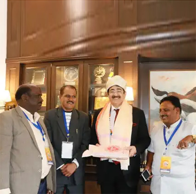 Sandeep Marwah Honoured by Newspapers Association of South India